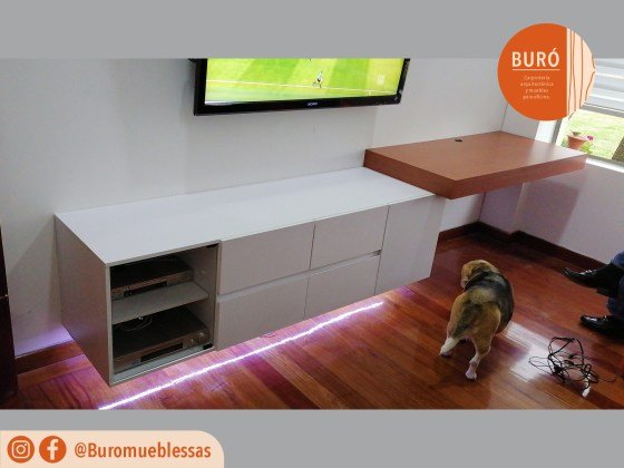 Escritorio flotante 1.1.jpg